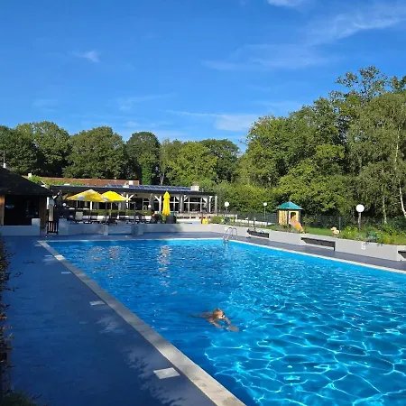 In Rustgevende Omgeving Inclusief Jacuzzi *