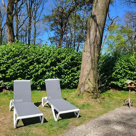 In Rustgevende Omgeving Inclusief Jacuzzi